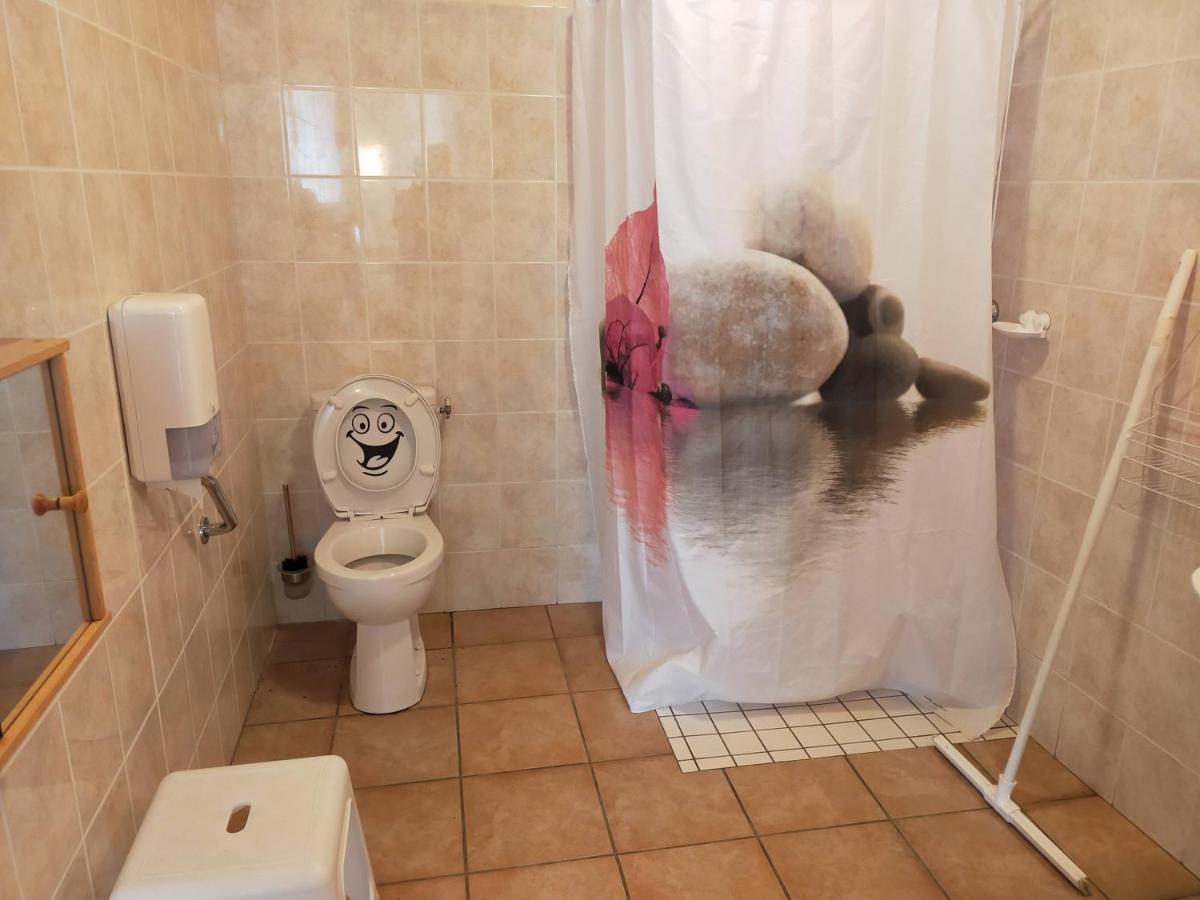 Chambres d'hôtes de l'Auberge L'Astrassadou Rezentieres Exterior foto